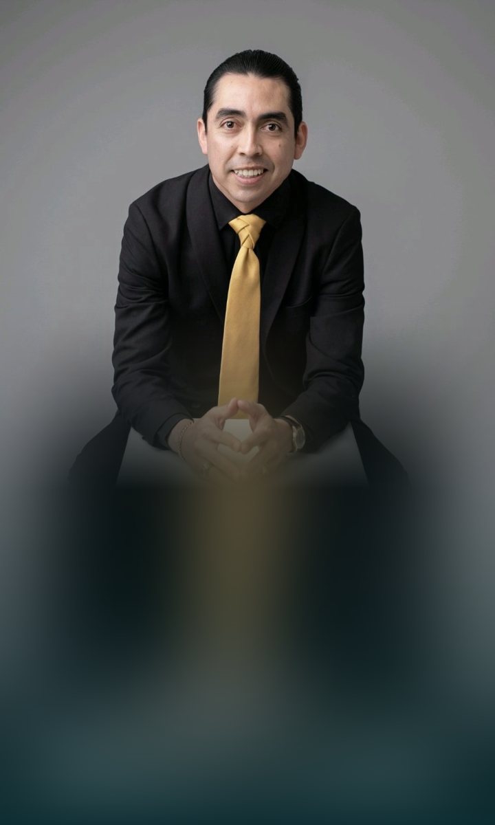 César Solís Guerrero, Director General de Consultores MyC y Asociados